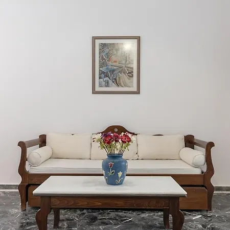 Apartment Markellas *